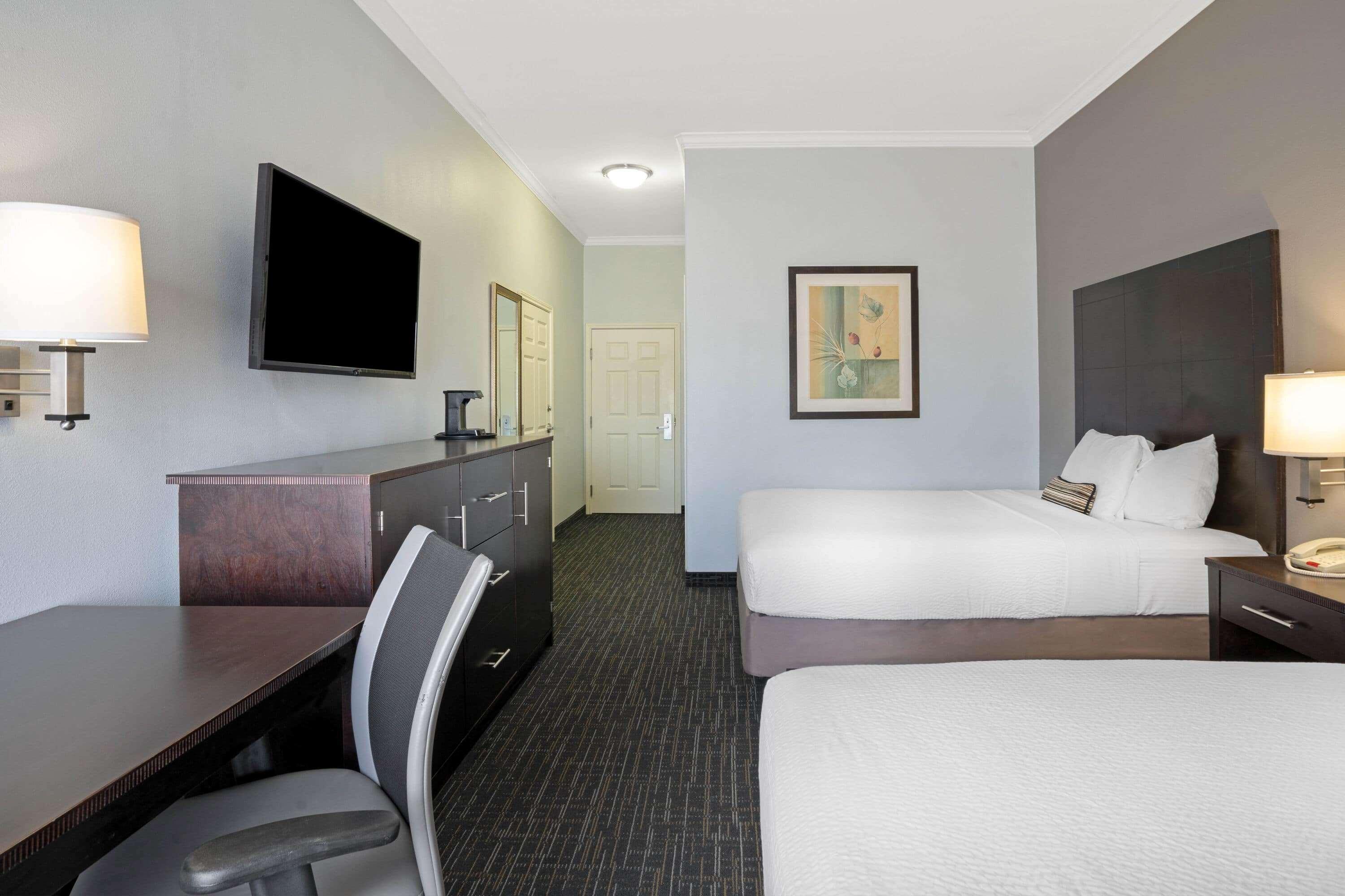 Hotel Sonesta Essential Houston Westchase Extérieur photo